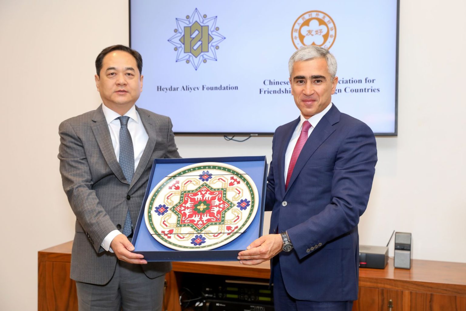 Heydar Aliyev Establishment, Chinese Individuals’ Affiliation talk about future collaboration