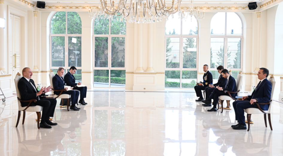 President Ilham Aliyev received credentials of approaching Italian ambassador to Azerbaijan