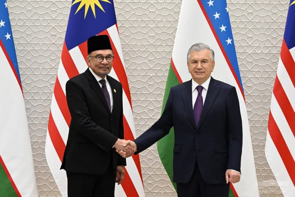 President of Uzbekistan Shavkat Mirziyoyev and Prime Minister of Malaysia Anwar Ibrahim hold talks in Tashkent, May 18, 2024